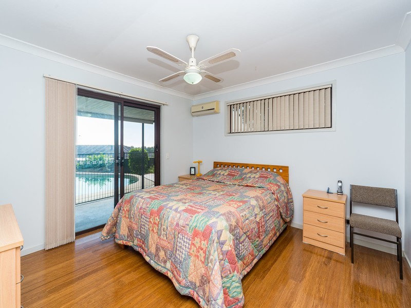 8 Atherton Court, Helensvale QLD 4212