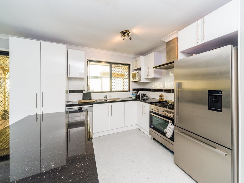 15 Bernini Drive, Coombabah QLD 4216