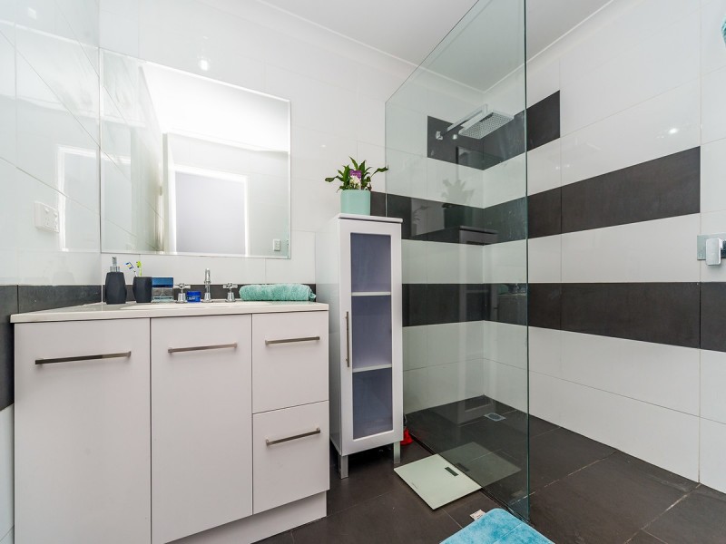 15 Bernini Drive, Coombabah QLD 4216