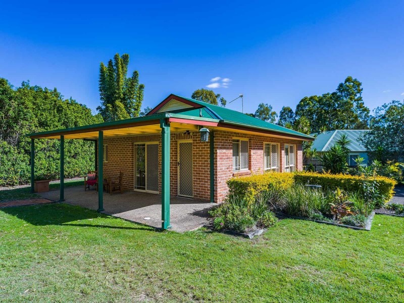 11 Ewingar Court, Helensvale QLD 4212