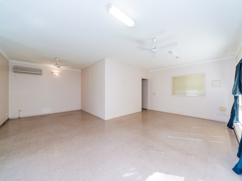 11 Ewingar Court, Helensvale QLD 4212