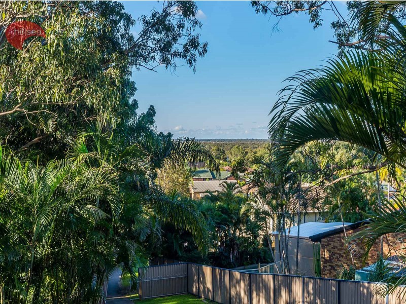 6 Nowra Court, Helensvale QLD 4212