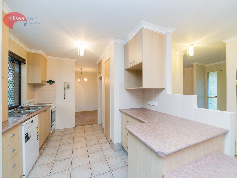 6 Nowra Court, Helensvale QLD 4212