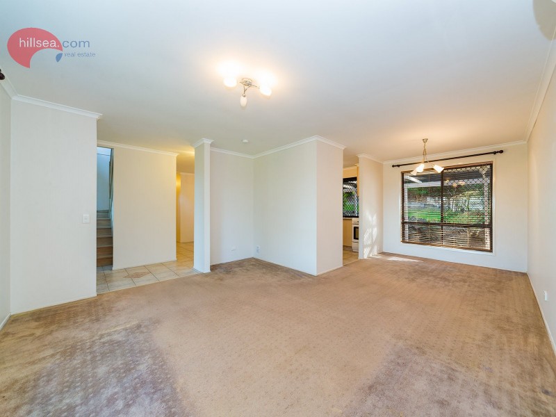 6 Nowra Court, Helensvale QLD 4212
