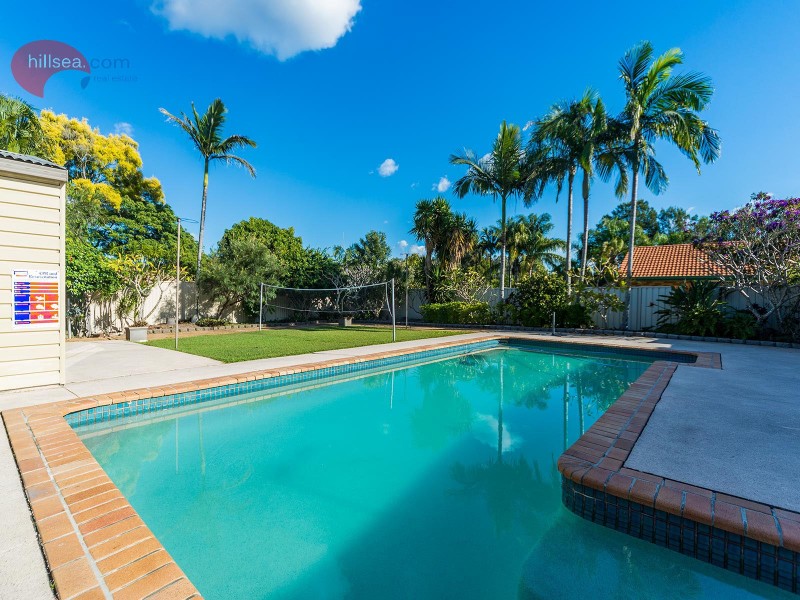 10 Greenwood Court, Helensvale QLD 4212