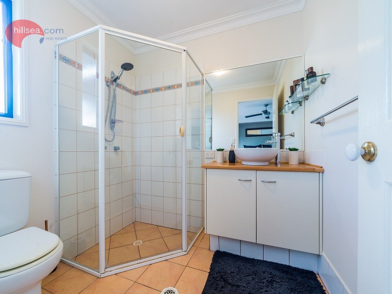 21 Santa Isobel Boulevard, Pacific Pines QLD 4211
