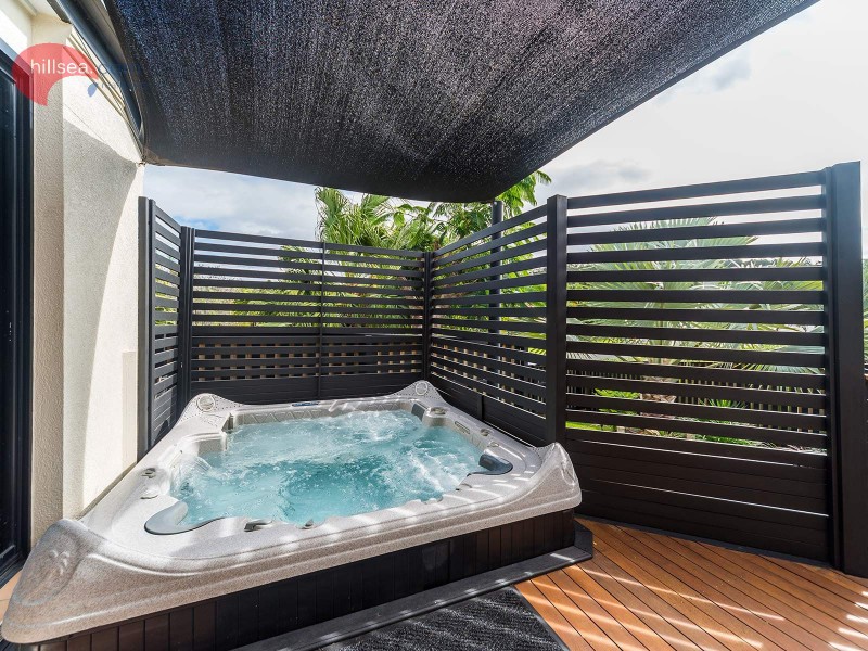 21 Santa Isobel Boulevard, Pacific Pines QLD 4211