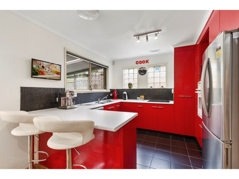 95 River Oak Drive, Helensvale QLD 4212