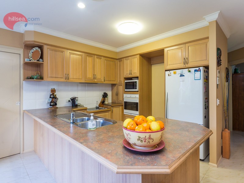 37 Gwydir Court, Helensvale QLD 4212