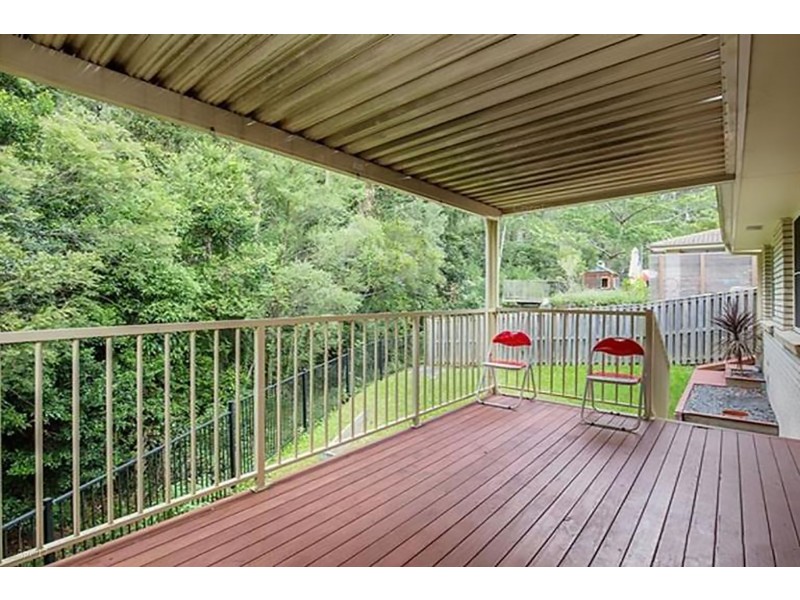 94 Roberts Drive, Maudsland QLD 4210