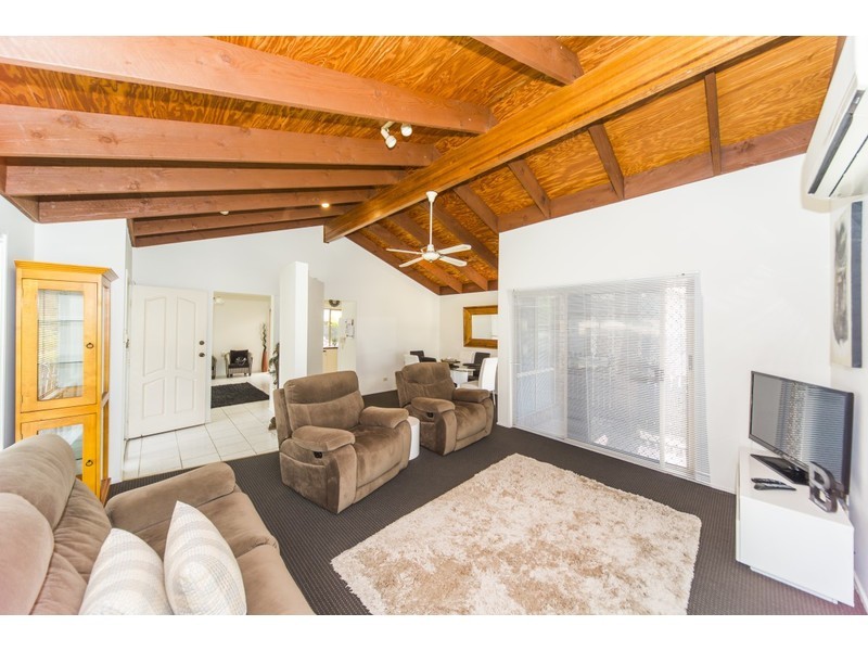 123 Discovery Drive, Helensvale QLD 4212