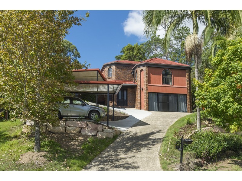 14 Avon Court, Pacific Pines QLD 4211