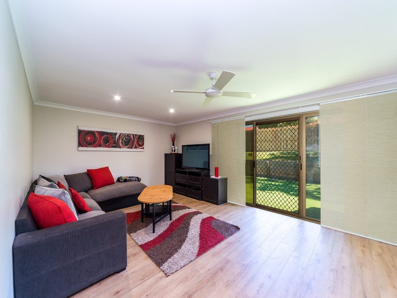 10 Tanunda Drive, Helensvale QLD 4212