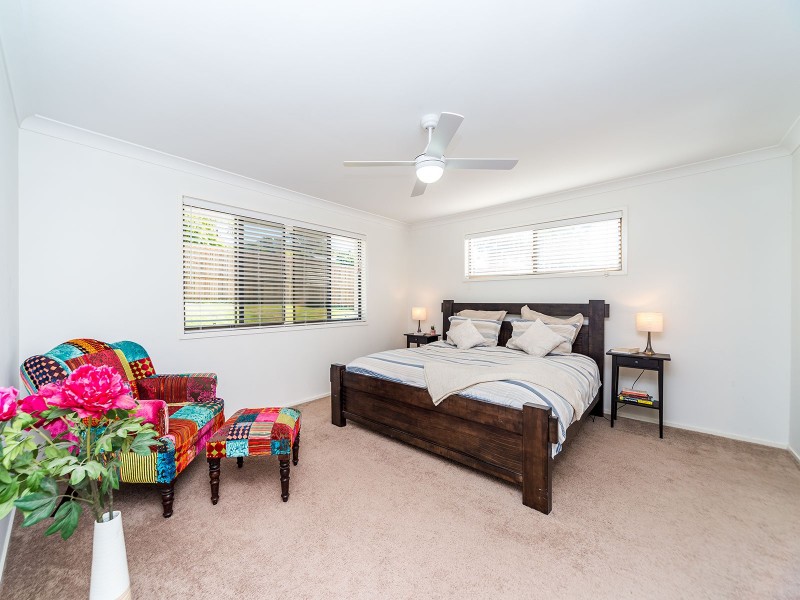 10 Tanunda Drive, Helensvale QLD 4212