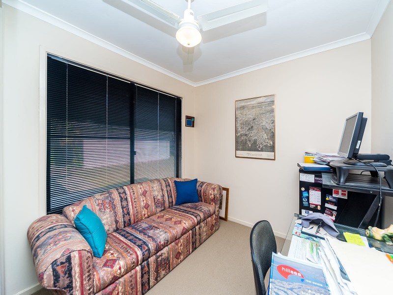 6 Lachlan Court, Helensvale QLD 4212