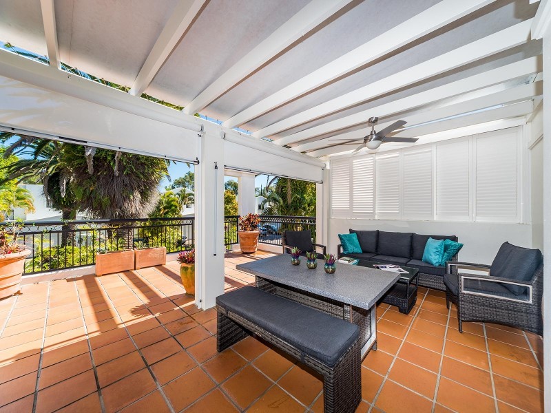 6/100 Cotlew Street, Southport QLD 4215