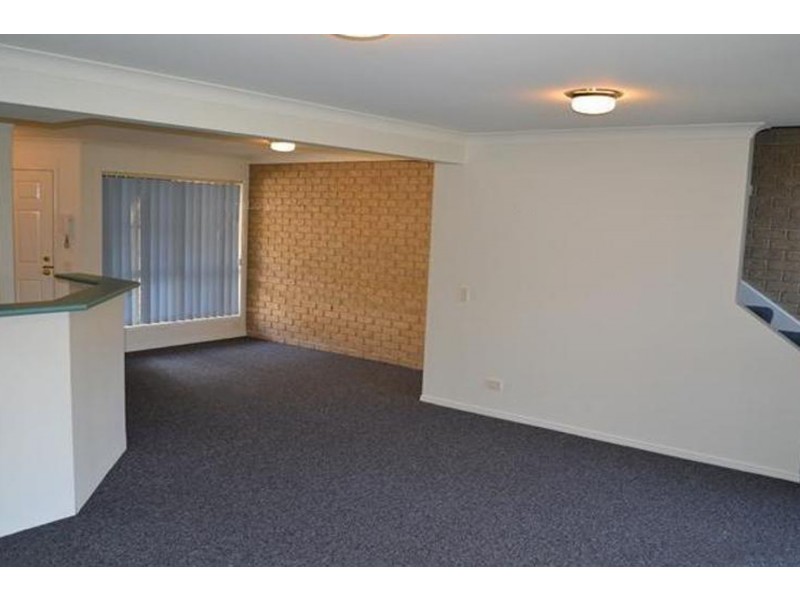 6/18 Discovery Drive, Helensvale QLD 4212