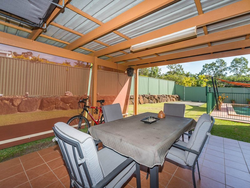 6 Tocumwal Court, Helensvale QLD 4212
