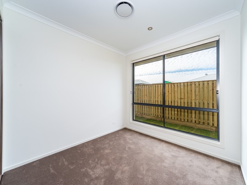 6 Laurel Drive, Helensvale QLD 4212