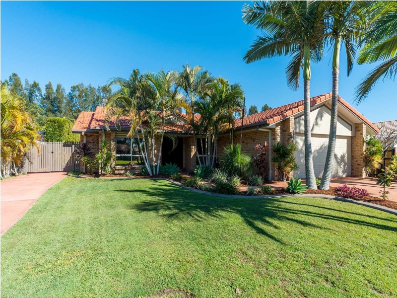 18 Rosswood Court, Helensvale QLD 4212