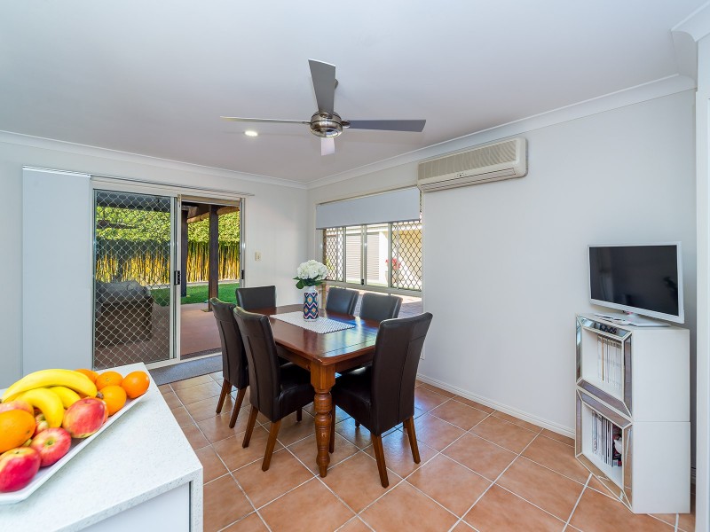 18 Rosswood Court, Helensvale QLD 4212