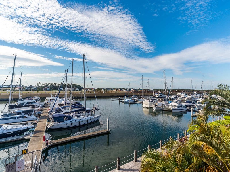 31 John Lund Drive, Hope Island QLD 4212