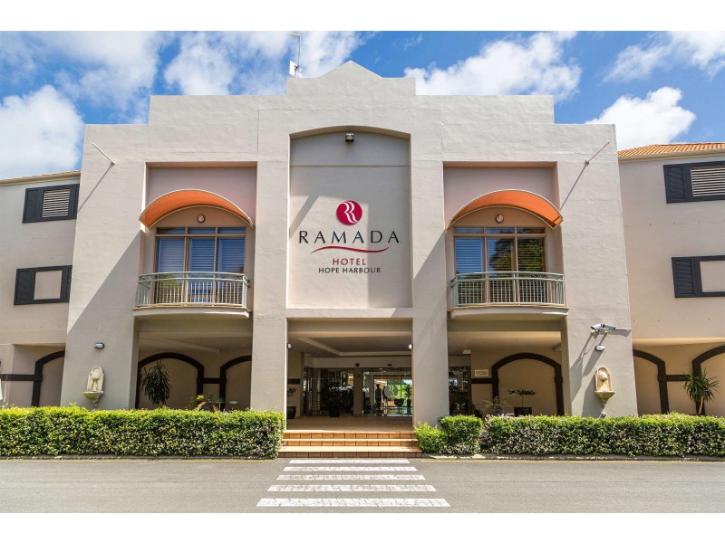 31 John Lund Drive, Hope Island QLD 4212