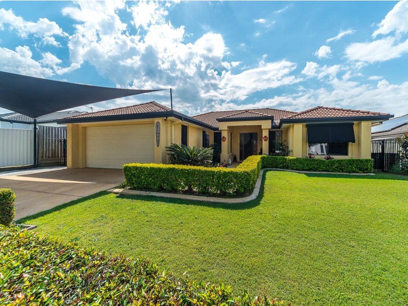 11 Broxbourne Place, Oxenford QLD 4210