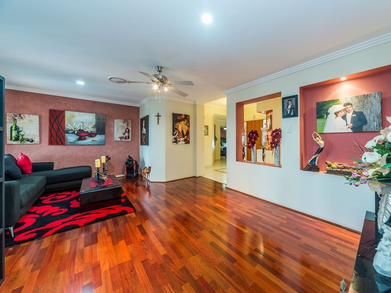 11 Broxbourne Place, Oxenford QLD 4210