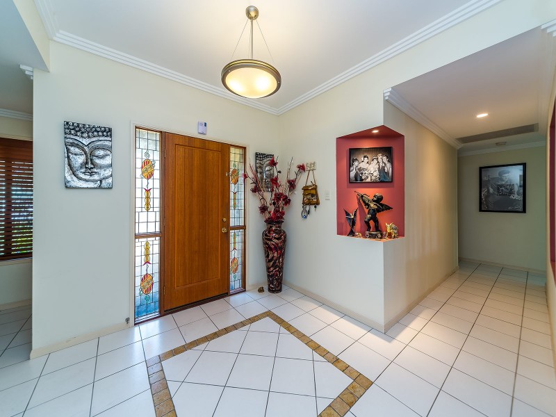 11 Broxbourne Place, Oxenford QLD 4210