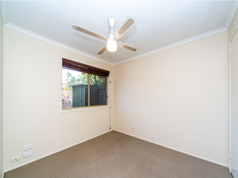 2/96 Village Way, Oxenford QLD 4210
