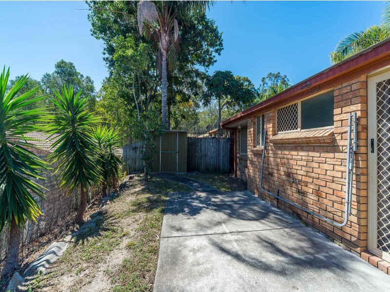 2/96 Village Way, Oxenford QLD 4210