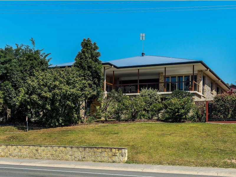 1 Siggies Place, Upper Coomera QLD 4209