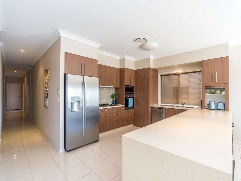 1 Siggies Place, Upper Coomera QLD 4209