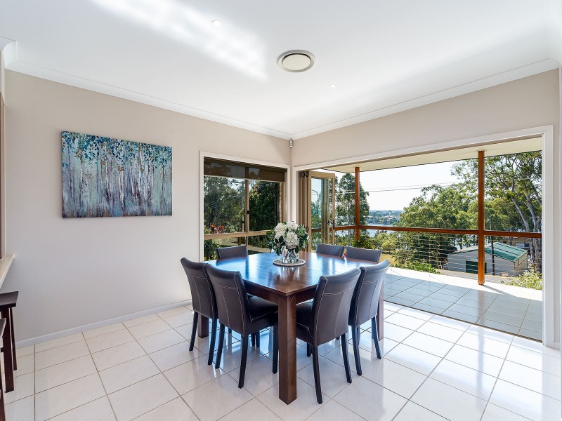 1 Siggies Place, Upper Coomera QLD 4209