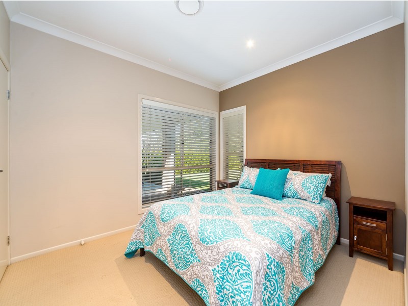 1 Siggies Place, Upper Coomera QLD 4209