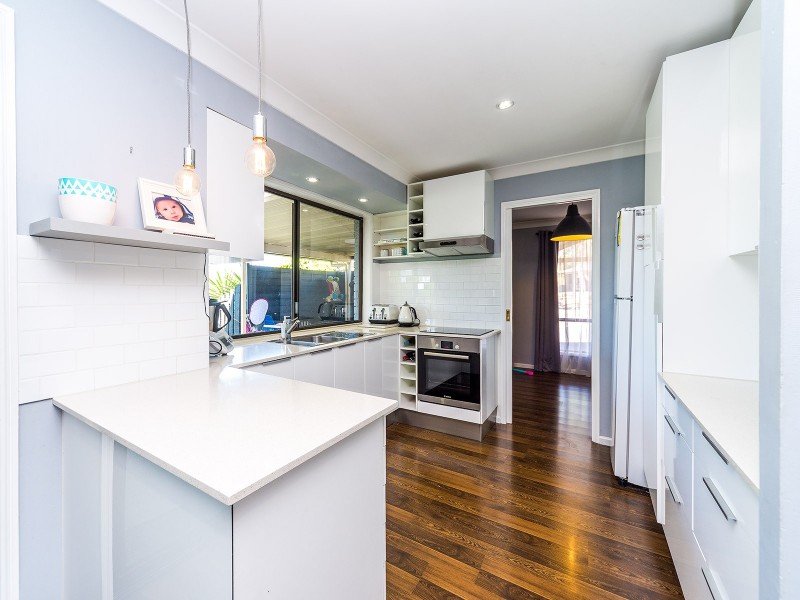 13 Tanunda Drive, Helensvale QLD 4212