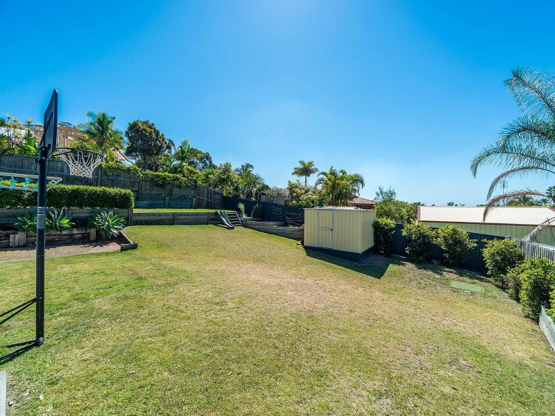 13 Tanunda Drive, Helensvale QLD 4212