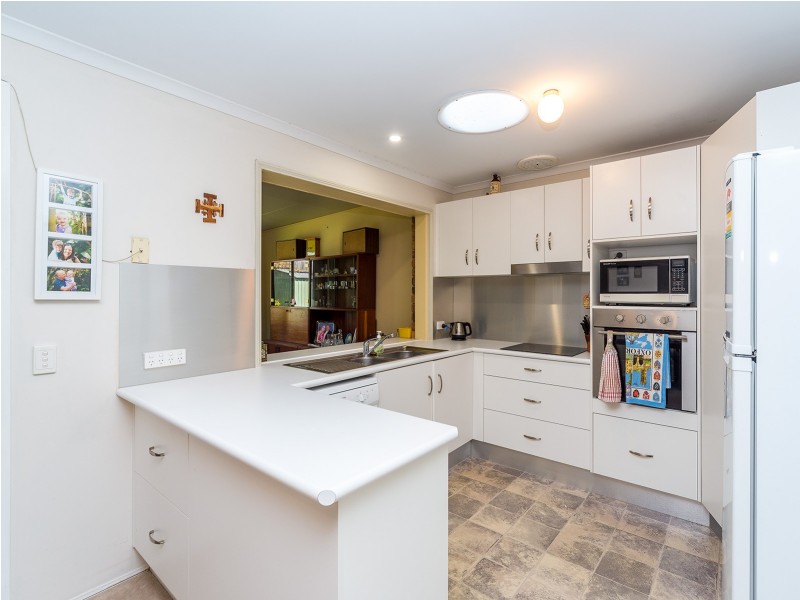 2/24 Artists Avenue, Oxenford QLD 4210