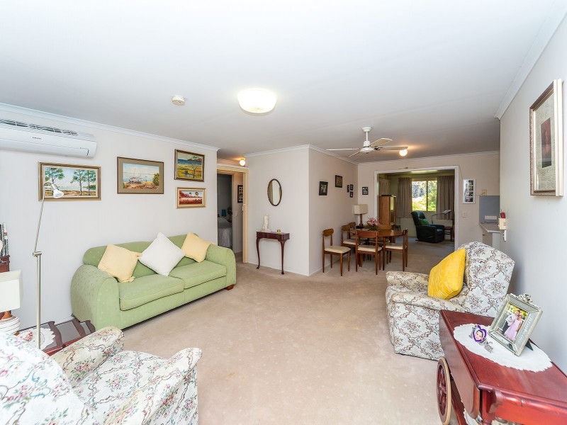 2/24 Artists Avenue, Oxenford QLD 4210