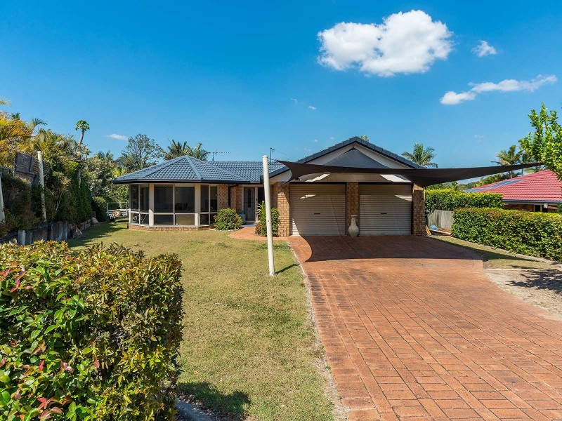 4 Greenwood Court, Helensvale QLD 4212