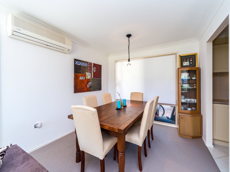 4 Greenwood Court, Helensvale QLD 4212