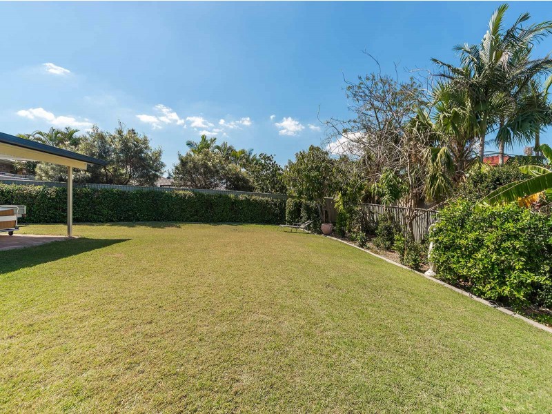 4 Greenwood Court, Helensvale QLD 4212