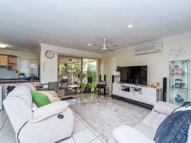 40/1 Studio Drive, Pacific Pines QLD 4211