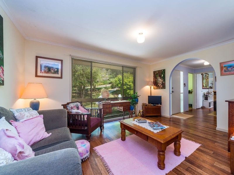 10-12 Nicolet Drive, Tamborine Mountain QLD 4272