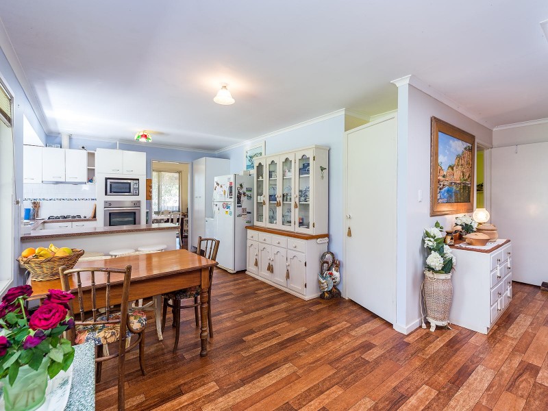 10-12 Nicolet Drive, Tamborine Mountain QLD 4272