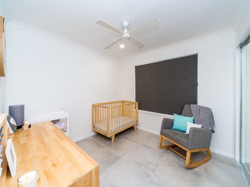 8 Elanda Place, Helensvale QLD 4212