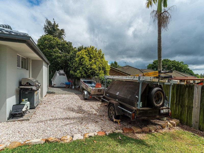 8 Elanda Place, Helensvale QLD 4212