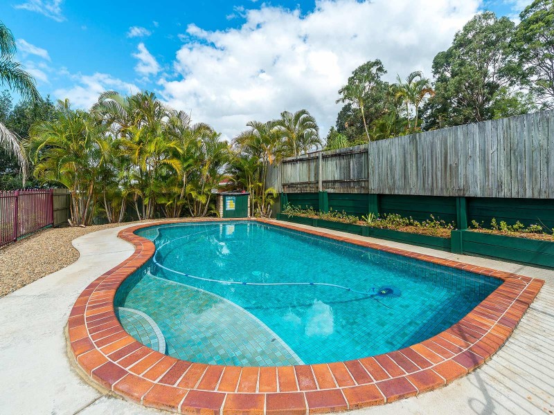 3 Erindale Court, Helensvale QLD 4212