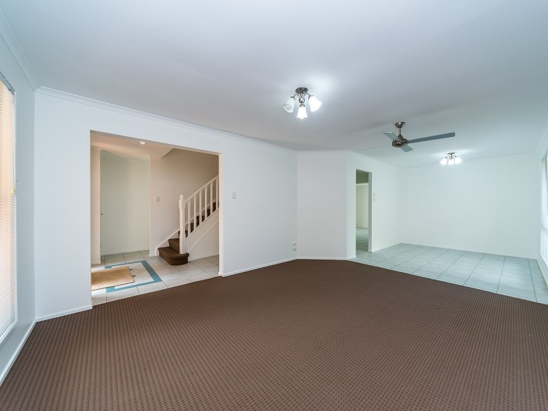 3 Erindale Court, Helensvale QLD 4212